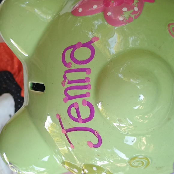 Green Piggy Bank - Picture 6 of 7